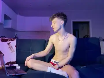 Chaturbate Best Webcam of andytwinkkk