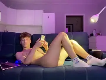 Chaturbate Live Porn of andytwinkkk