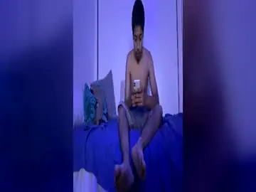 Chaturbate Sex Cam of bubbleboy04602