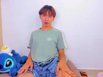 Chaturbate Sex Chat of ely_king