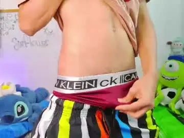 Chaturbate Free Porn Cam of ely_king