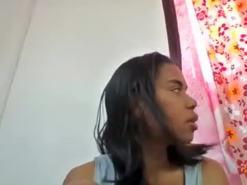 Chaturbate Live Porn of emelie473837