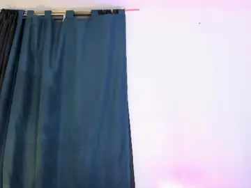 Chaturbate Watch Live Sex Cams of aisha_h_