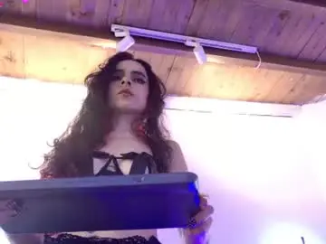 Chaturbate Best live sex cam show of alicenoir_