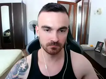Chaturbate Live Sex Cam of mu5clemania