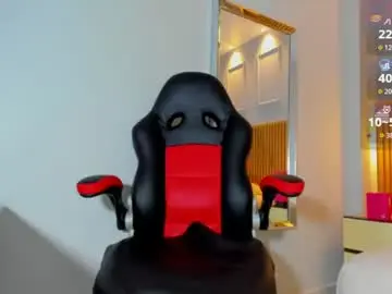 Chaturbate Live Porn of alaialester