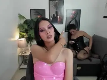 Chaturbate Live Sex Cam of alondra_smith69