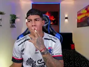 Chaturbate Private Sex Chat of damian_latinxxx
