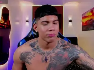 Chaturbate Free Porn Cam of damian_latinxxx