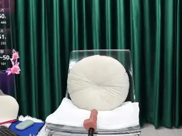 Chaturbate Live Sex of kiss_katy