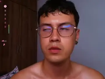 Chaturbate Free Live Porn of leaneseb