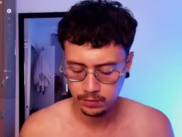 Chaturbate Live Porn of leaneseb
