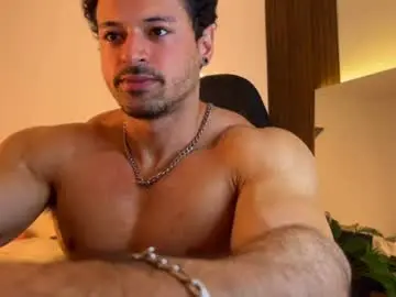 Chaturbate Watch Live Sex Cams of lucasfit24