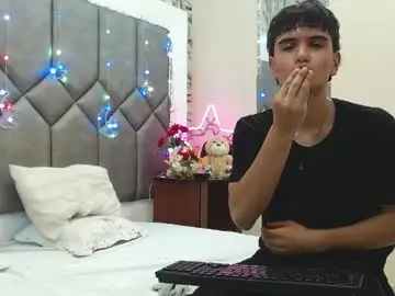 Chaturbate Free Porn Cam of steve_hotman_