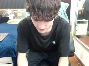 Chaturbate Live Sex Cam of trevor_mob