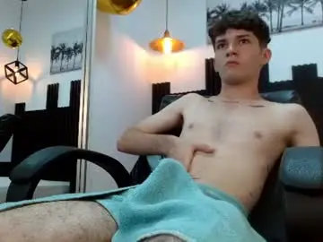 Chaturbate Live Sex Cam of trevor_mob