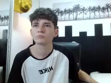 Chaturbate Sex Cam of trevor_mob