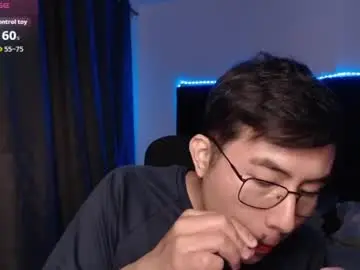 Chaturbate Best live sex cam show of andrewmhilton_