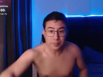 Chaturbate Adult Video Chat of andrewmhilton_