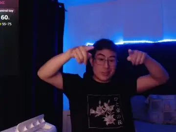 Chaturbate Live Sex Cam of andrewmhilton_