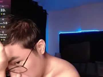 Chaturbate Nude Webcam of andrewmhilton_