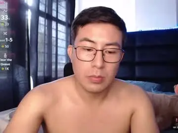 Chaturbate Adult Video Chat of andrewmhilton_