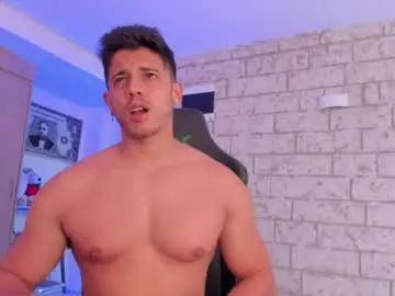 Chaturbate Watch Live Sex Cams of ashton_coleman_