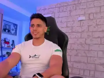 Chaturbate Nude Webcam of ashton_coleman_