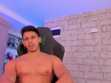 Chaturbate Free Live Porn of ashton_coleman_