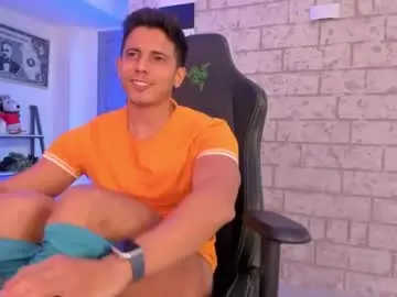 Chaturbate Nude Webcam of ashton_coleman_