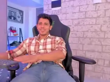 Chaturbate Watch Live Sex Cams of ashton_coleman_