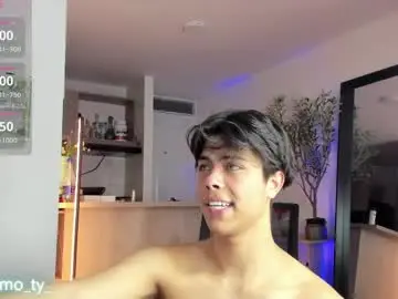 Chaturbate Nude Webcam of twink_teemo