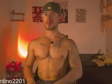 Chaturbate Adult Video Chat of valentino_2201