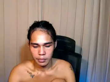 Chaturbate Live Porn of vampy_ebony_laxine