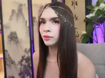 Chaturbate Live Sex Cam of alinabennet