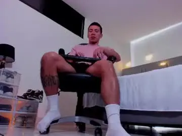 Chaturbate Sex Cam of bastian_franco01
