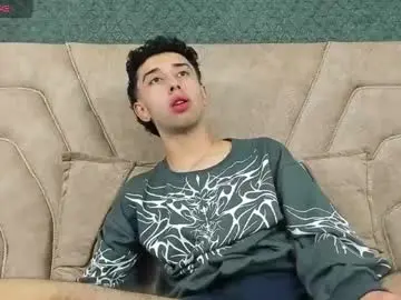 Chaturbate Nude Webcam of erickblaze_wm