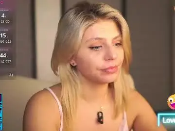 Chaturbate Live Sex Cam of idontlikeguccibelts