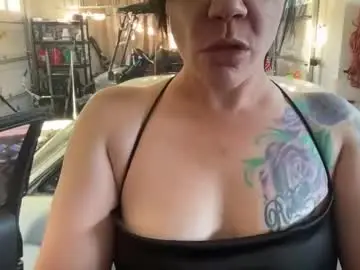 Chaturbate Adult Video Chat of ravenrayyy
