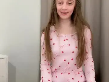 Chaturbate Free Live Porn of shy_schoolgirl_