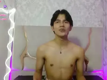 Chaturbate Adult Video Chat of chos_tay