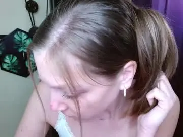 Chaturbate Private Sex Chat of emilly_xkiss