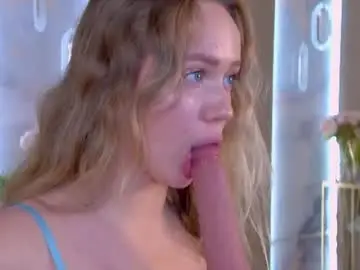 Chaturbate Live Sex Cam of emisterling