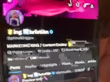 Chaturbate Live Sex Cam of hungkingg22