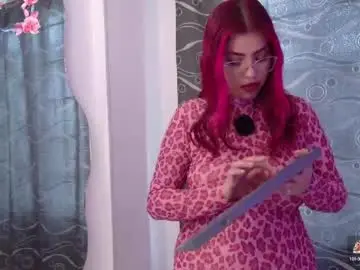 Chaturbate Free Porn Cam of lil_moon1