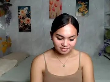 Chaturbate Live Sex Cam of urasian_kat