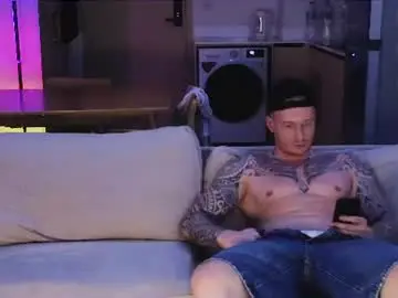 Chaturbate Live Porn of alltimehorny19
