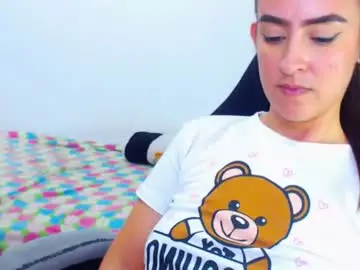 Chaturbate Nude Webcam of angie_dreamgirl