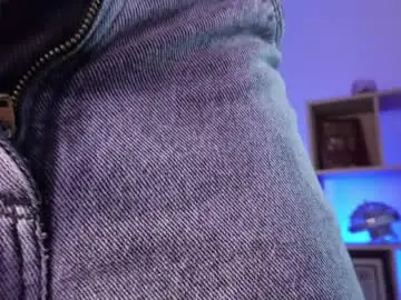 Chaturbate Free Porn Cam of cleeoadams_