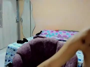 Chaturbate Live Sex Cam of miss_crhys